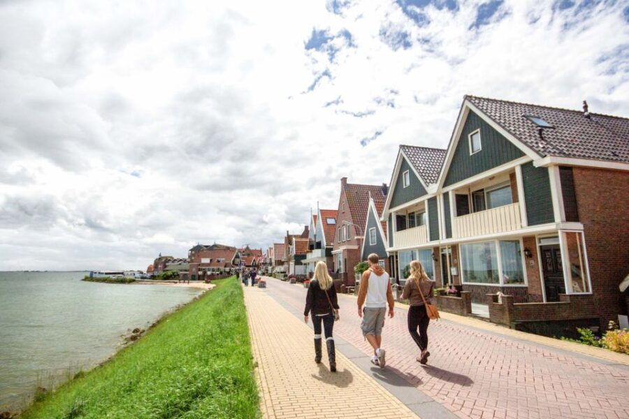 Marken, Volendam and Edam: Private Full-Day Tour - Good To Know