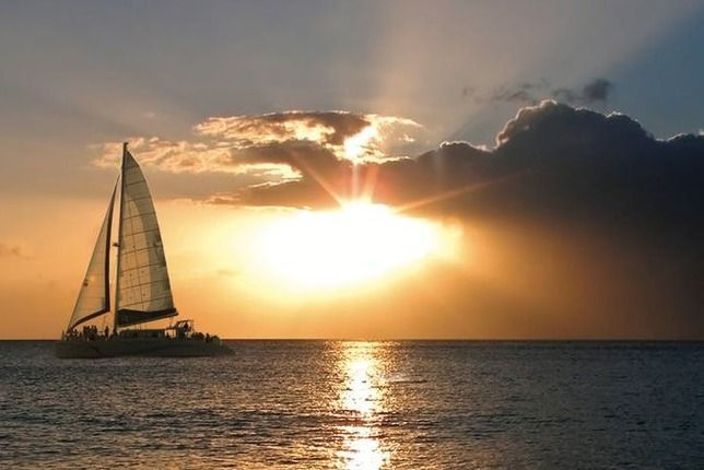 Maui: Ma'alaea Catamaran Sunset Sail With Appetizers - Full Description