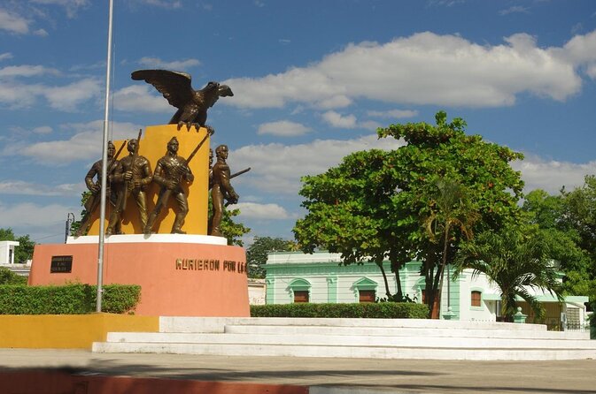 Merida Private Tour on a Budget