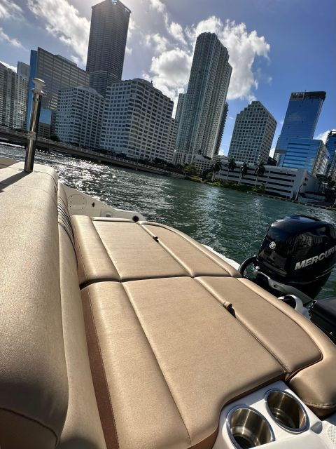 Miami: Private 29' Sundeck Coastal Highlights Boat Tour - Good To Know