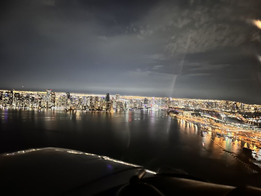 Miami: Romantic 1-Hour Private Flight Tour With Champagne - Good To Know