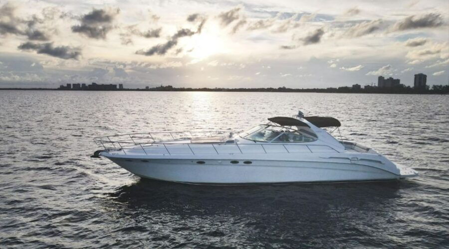 Miami: Yacht Sunset Cruise With Courtesy Drinks to Toast - Good To Know