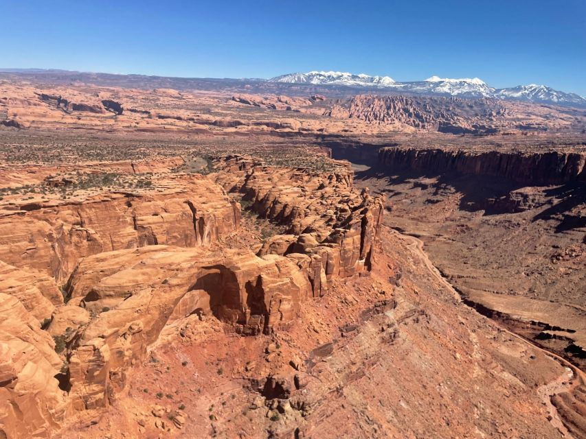 Moab: Helicopter Tour of the Canyons