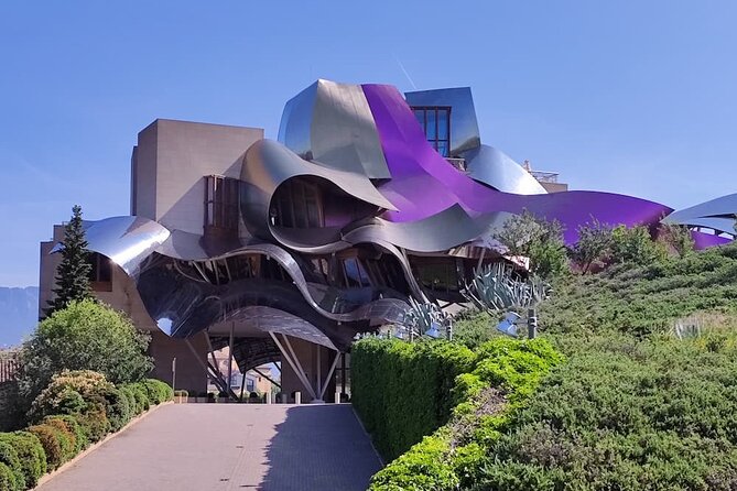 Modern Architecture Wine Tour With Lunch