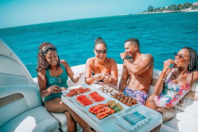 Montego Bay Private Yacht Tour W/Open Bar & Lunch - Good To Know