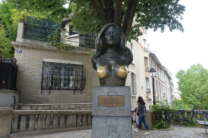 Montmartre , Metro and Indian Meal in Paris - Good To Know