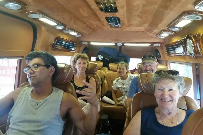 Morning Eco Sapa Bus Limousine D-Car 8-Seat Depart From Hanoi Old Quarter - Bus Features and Amenities