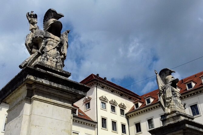 Munich Third Reich and Dachau Concentration Camp Tour With Licensed Guide