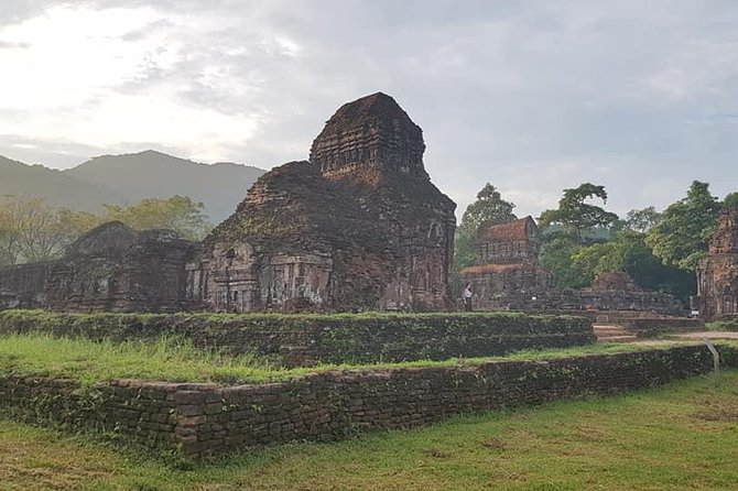 My Son Sanctuary& Hoi An Ancient City-Riverboat Ride-Night Market - Overview of My Son Sanctuary & Hoi An Ancient City-Riverboat Ride-Night Market