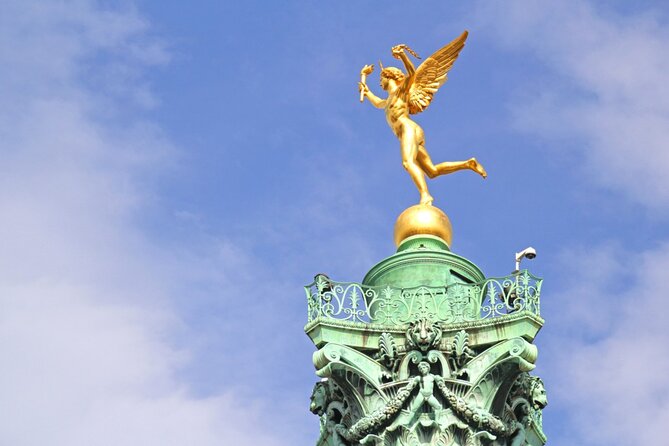 Mysterious Note Outdoor Escape Game in Paris Le Marais - Whats Included in the Game Experience