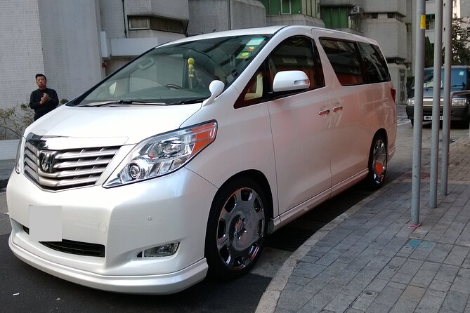 Nagoya Int Airport to Nagoya Round-Trip Private Transfer
