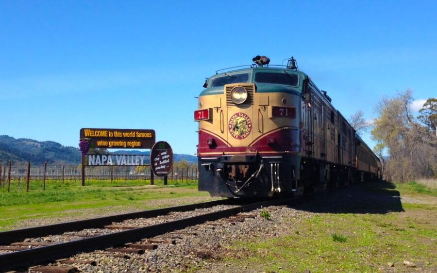 Napa Valley Wine Train: Gourmet Express Lunch or Dinner - Good To Know