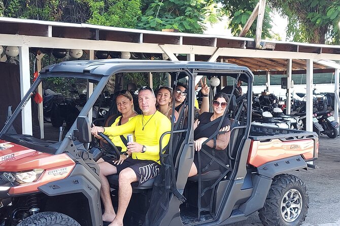 Nassaus Only Narrated Jeep Tour; Full Bahamian Lunch & Drink - Common Questions