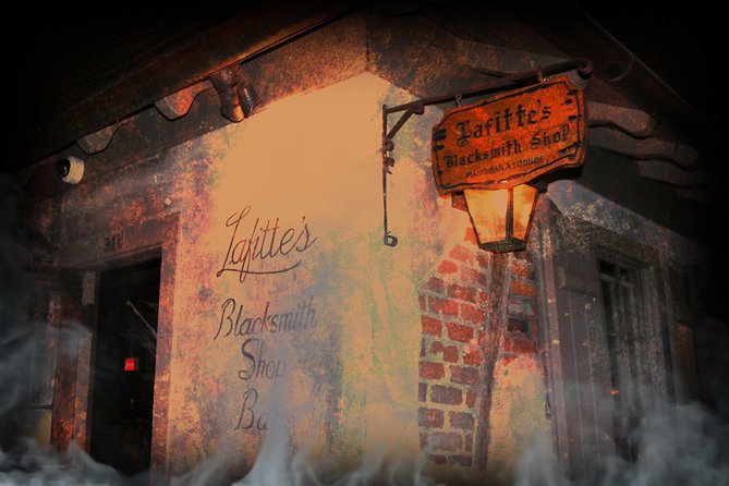 New Orleans Original Drunk Spirits Bar Crawl With Free Shot - Good To Know