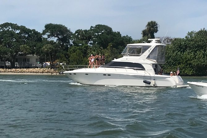 New! Private Half -Day Yacht Charter With Crew From Jupiter - Yacht Charter Details