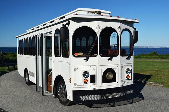 Newport Gilded Age Mansions Trolley Tour With Breakers Admission - Good To Know
