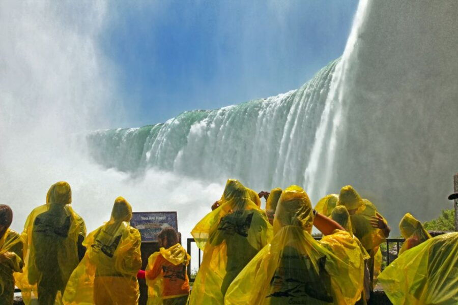 Niagara Falls USA: Boat Tour & Helicopter Ride With Transfer