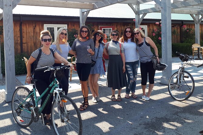 Niagara Wine and Cheese Bicycle Tour With Local Guide