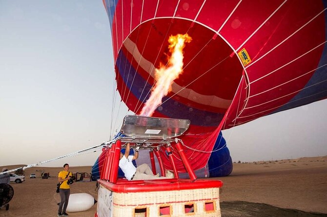 Nice Views Of Dubai Beautiful Desert By Hot Air Balloon - Good To Know