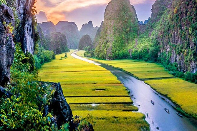 Ninh Binh Day Tour Includes a Visit to Tam Coc, Mua Cave, Hoa Lu, a Buffet Lunch, and Transportation by Limousine. - Tour Highlights