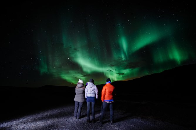 Northern Lights Minibus Tour From Reykjavik Including Free Photos