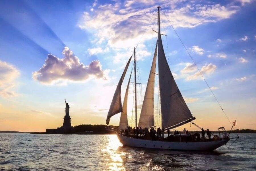 NYC: 1920's Classic Schooner Brunch, Day, or Sunset Sail - Good To Know
