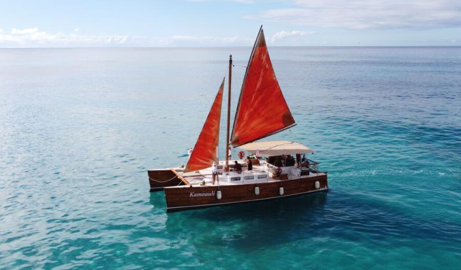 Oahu: Traditional Canoe Sunset Cruise With Dinner - Good To Know