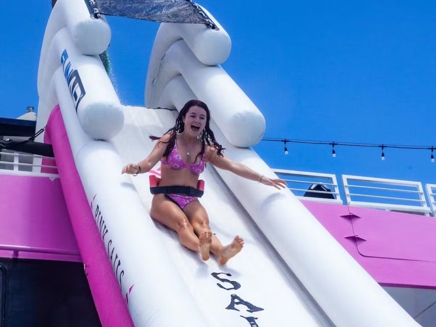 Oahu: Waikiki Waterpark Boat Adventure