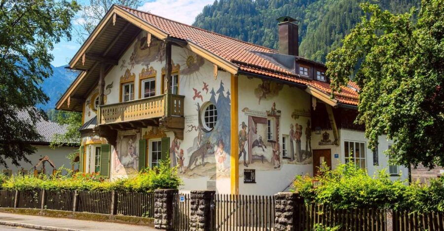 Oberammergau Private Guided Walking Tour - Good To Know