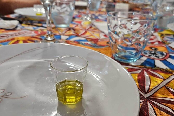 Olive Grove Tour With Wine & Olive Oil Tasting in Balestrate