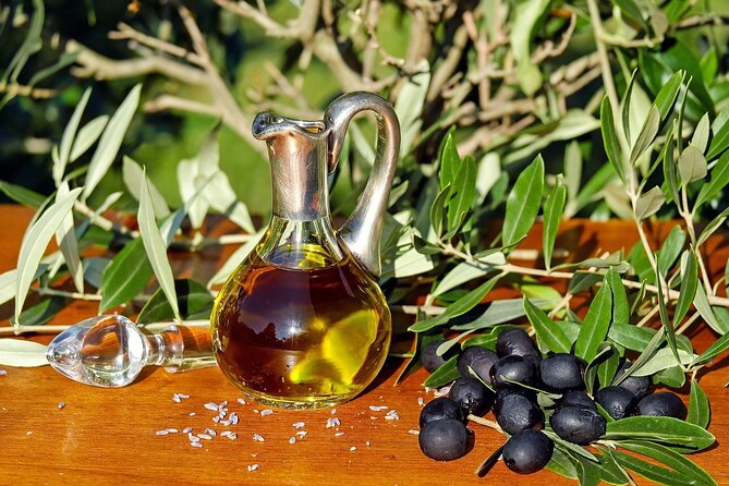 Olive Oil Tasting at the Mykonian Farm - Good To Know