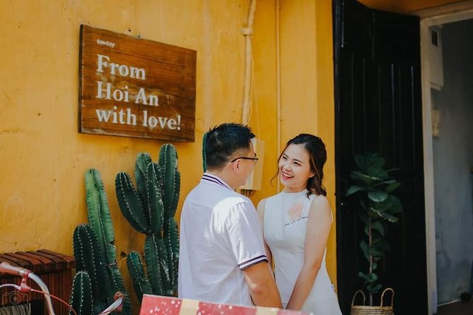 One Way Private Car From Danang to Hoi an - Date and Traveler Selection