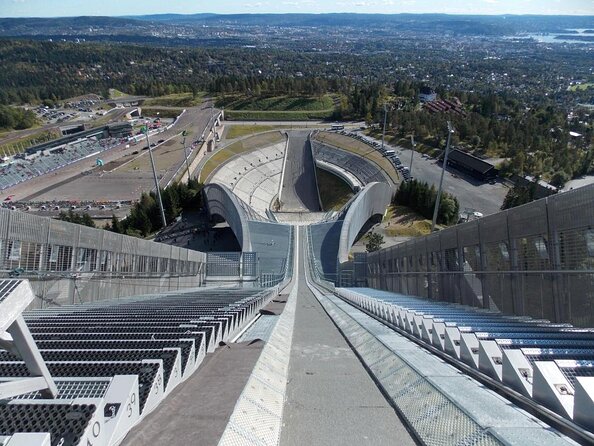 Oslo City Panoramic Sightseeing Tour With Akershus Castle