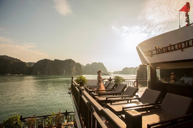 Overnight Halong Bay Cruise Including Transfer Service and Kayaking or Bamboo Boat Activities - Cruise Highlights