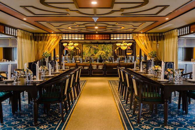 Overnight Indochine Premium Cruising Tour at HaLong (From Halong)
