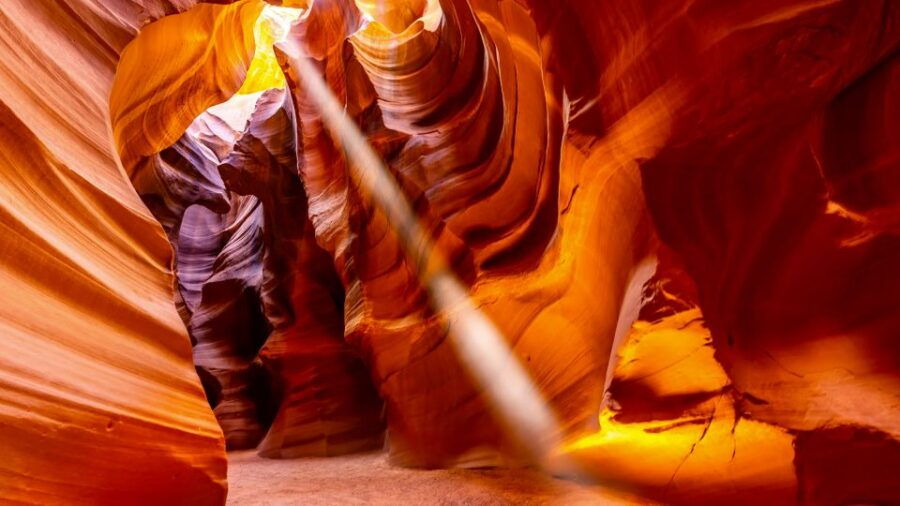 Page: Upper Antelope Canyon Tour With Navajo Guide