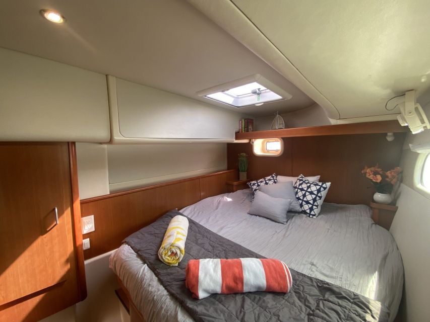 Palm Beach: 47 Seablue Luxury Power Catamaran Charter - Good To Know