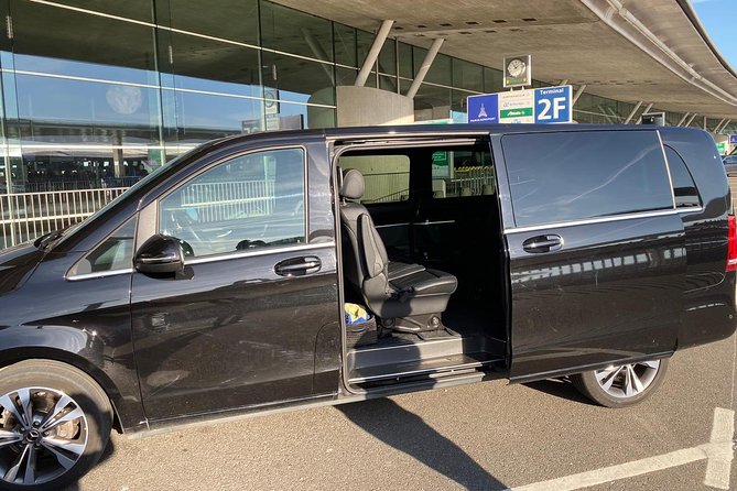 Paris Airport Transfers - Private Van - Good To Know