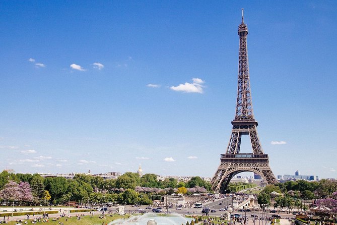 Paris: Private Walking Tour of 3 Hours