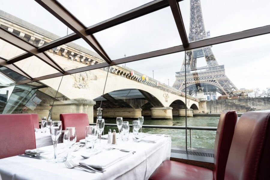 Paris: Sightseeing Cruise on the Seine With 3-Course Lunch - Good To Know