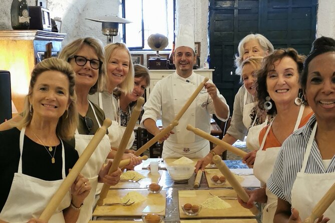 Pasta Masterclass and Wine Tour in the Minardi Vineyard