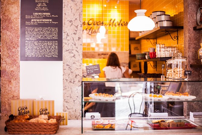 Pastel De Nata Cooking Class in a Lisbon Pastry Shop