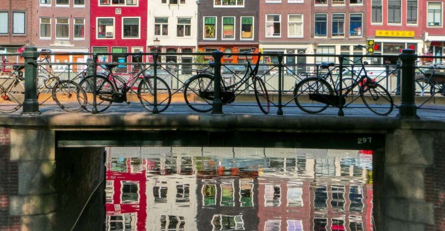 Photo Tour: Amsterdam's Famous City Landmarks - Good To Know