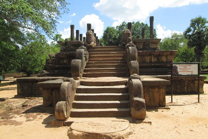 Polonnaruwa Day Tour