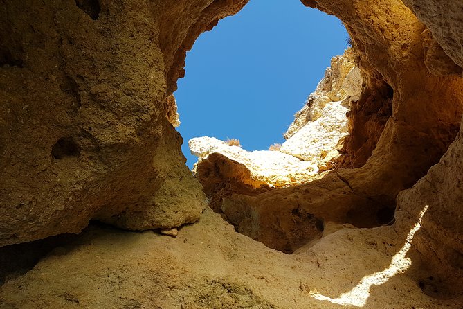 Ponta Da Piedade Coastal Tour in Lagos, Algarve