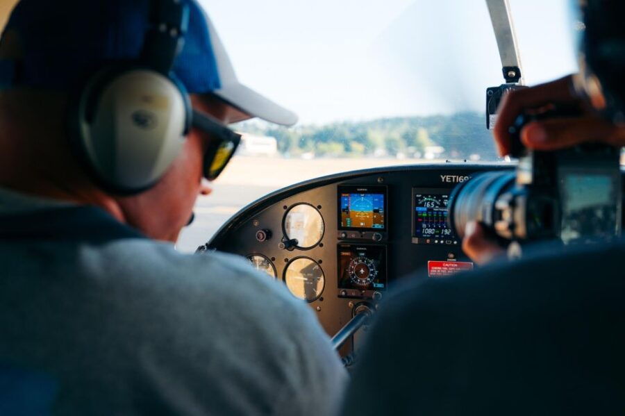Portland: Columbia Gorge Waterfalls 40-Minute Scenic Flight