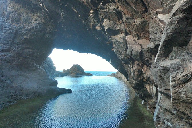 Porto Moniz Volcanic Pools and Skywalk Full Day Tour in Open Roof 4x4