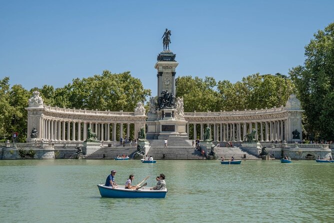 Porto Small-Group City Tour and Fado Dinner  - Madrid - Good To Know