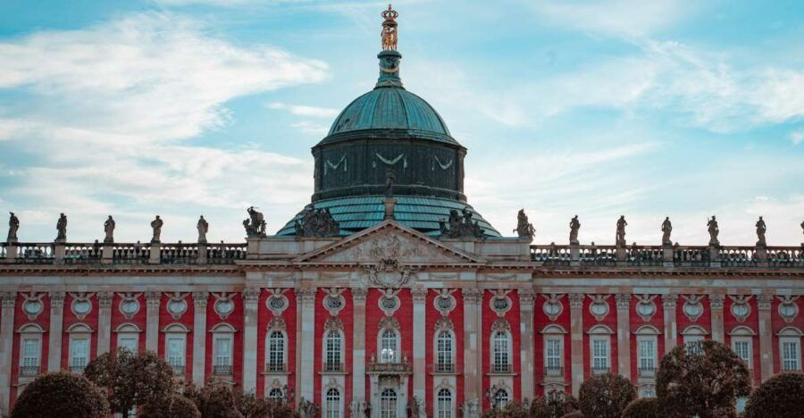 Potsdam: Best Photogenic Spots Tour With a Local