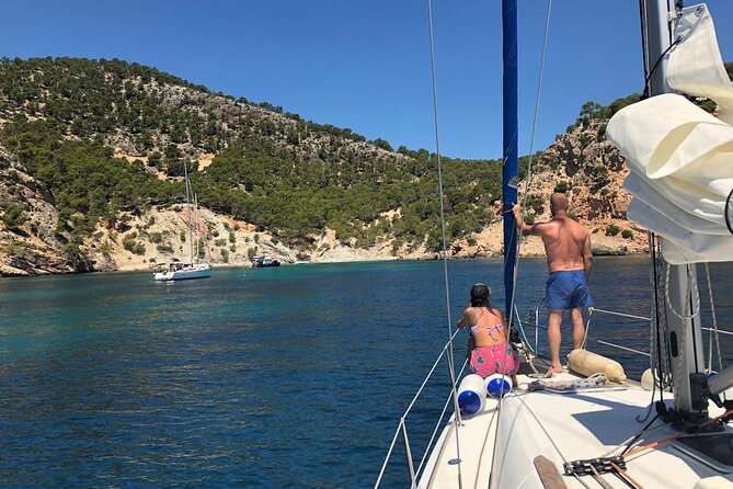 Private 2-Hour Tour of Barcelona on a Sailboat - Overview and Inclusions